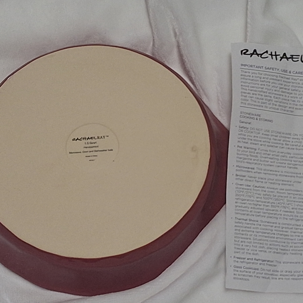 NIB Rachael Ray Red Round Baker - Picture 4 of 4